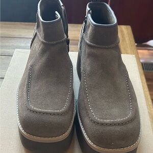 UGG Men's Taupe Suede Boots